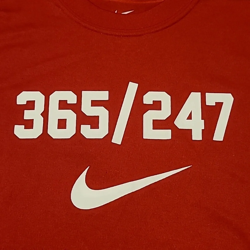 Nike 365/347 Athletic Shirt - Boys Small - Picture 3 of 7